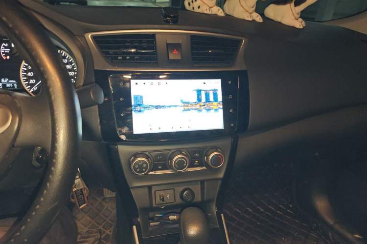Used Nissan Sylphy 2022 Classic 1.6XL CVT Luxury Edition Audio And AC Panel