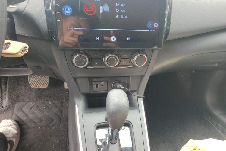 Used Nissan Sylphy 2022 Classic 1.6XE CVT Comfort Edition Audio And AC Panel