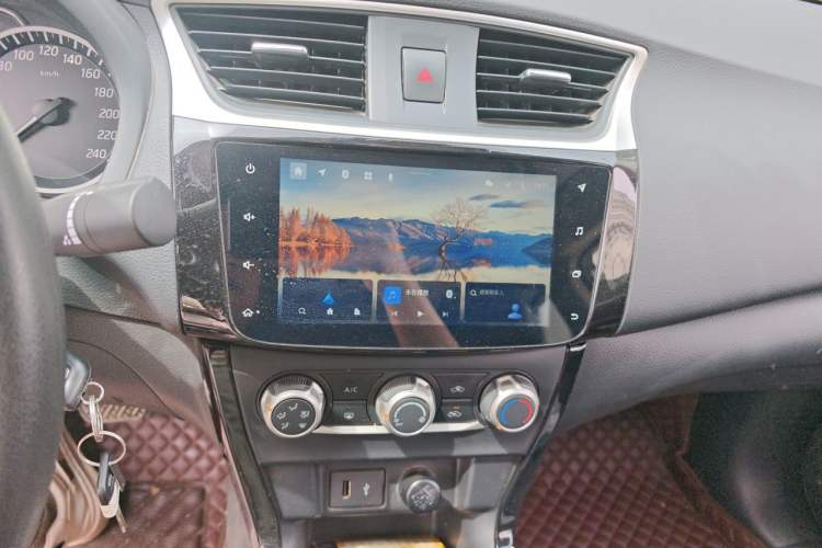 Used Nissan Sylphy 2022 Revised Version Classic 1.6XL CVT Luxury Edition Audio And AC Panel