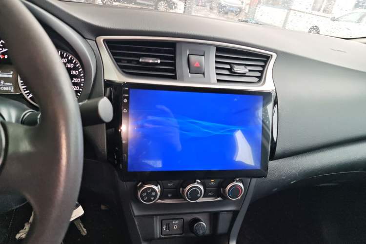 Used Nissan Sylphy 2022 Classic 1.6XE CVT Comfort Edition Audio And AC Panel