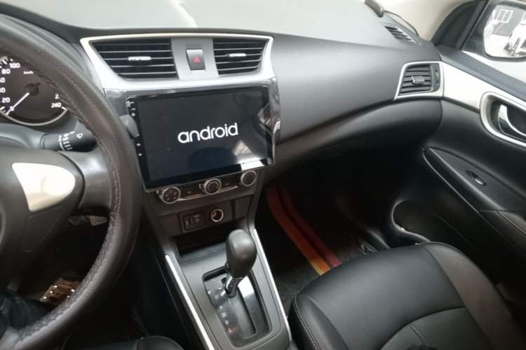 Used Nissan Sylphy 2022 Classic 1.6XE CVT Comfort Edition Audio And AC Panel
