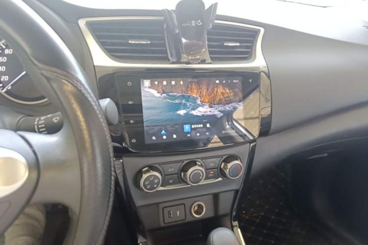 Used Nissan Sylphy 2022 Classic 1.6XL CVT Luxury Edition Audio And AC Panel