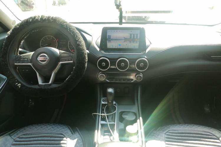 Used Nissan Sylphy 2022 1.6L XL CVT Enjoyment Edition Center Console