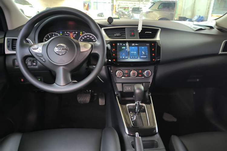 Used Nissan Sylphy 2022 Classic 1.6XL CVT Luxury Edition Center Console