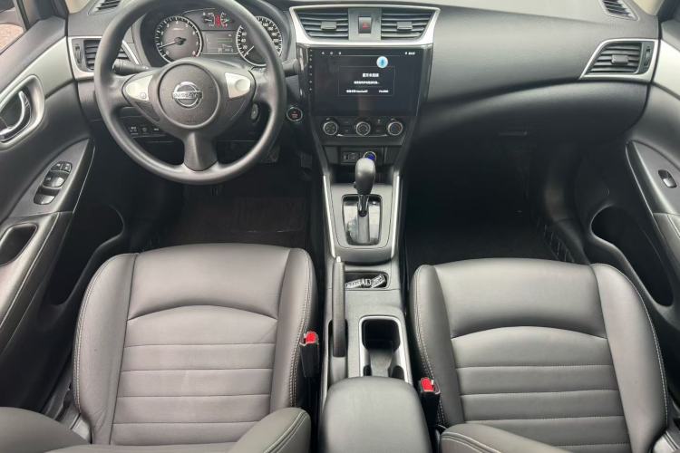 Used Nissan Sylphy 2022 Classic 1.6XE CVT Comfort Edition Center Console