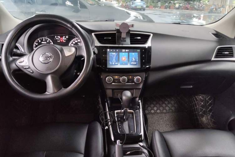 Used Nissan Sylphy 2022 Classic 1.6XL CVT Luxury Edition Center Console