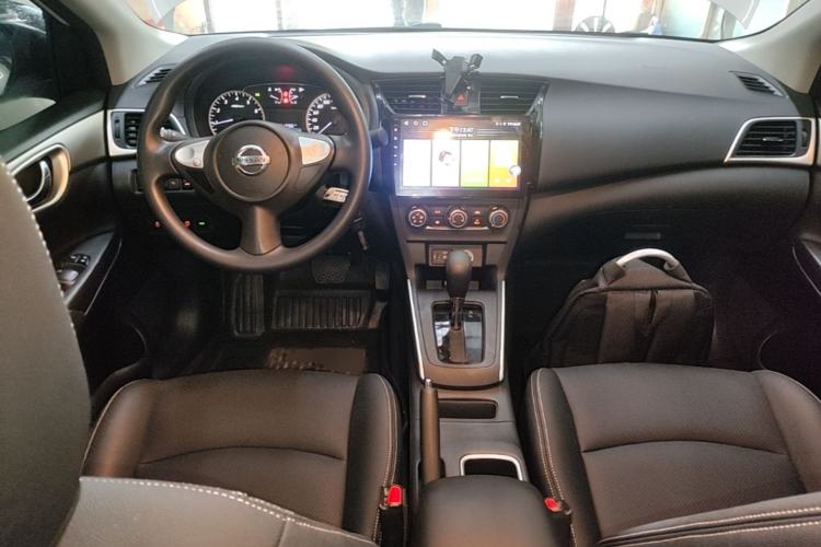 Used Nissan Sylphy 2022 Classic 1.6XE CVT Comfort Edition Center Console