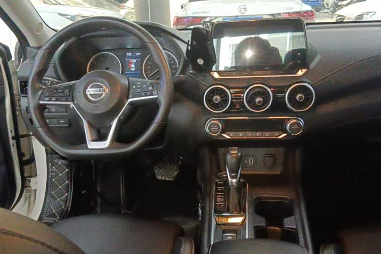 Used Nissan Sylphy 2022 1.6L XL CVT Enjoyment Edition Center Console