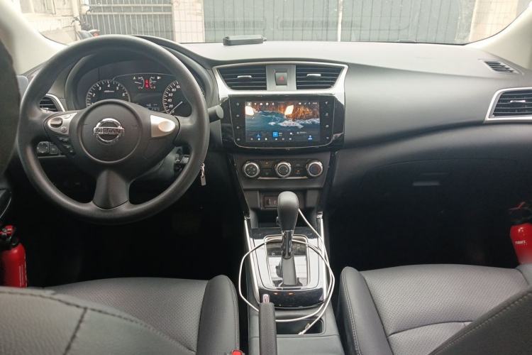 Used Nissan Sylphy 2022 Classic 1.6XL CVT Luxury Edition Center Console