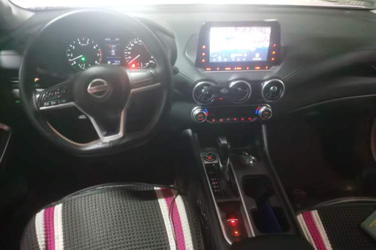 Used Nissan Sylphy 2022 1.6L XL CVT Enjoyment Edition Center Console