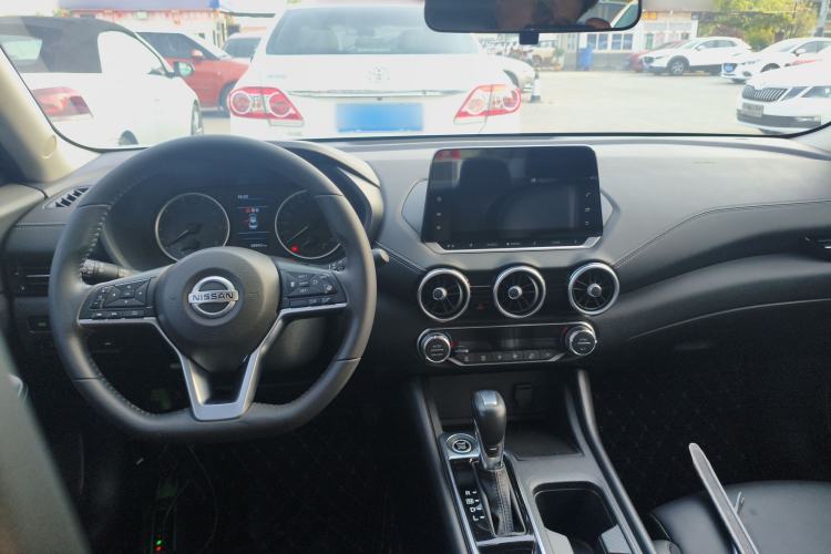 Used Nissan Sylphy 2022 1.6L XL CVT Enjoyment Edition Center Console
