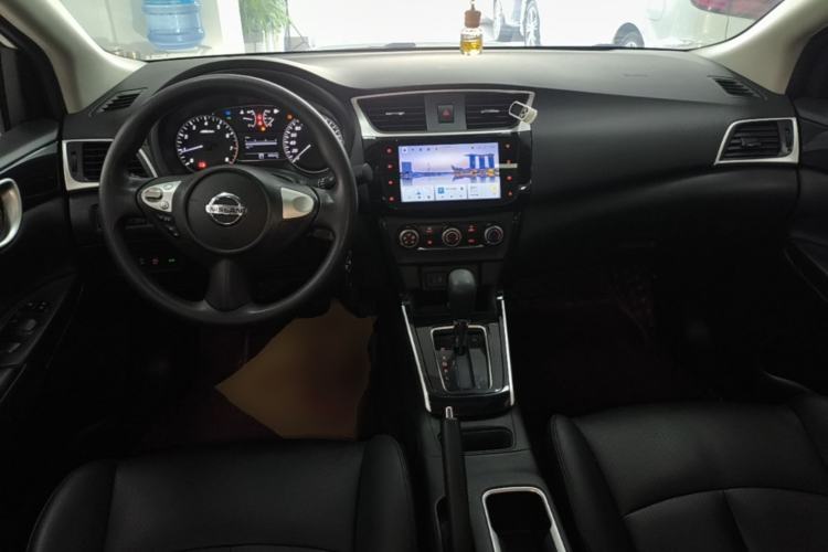 Used Nissan Sylphy 2022 Classic 1.6XL CVT Luxury Edition Center Console
