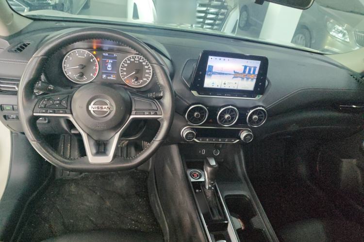 Used Nissan Sylphy 2022 1.6L XL CVT Enjoyment Edition Center Console