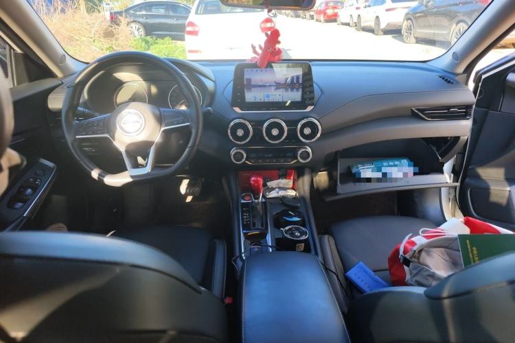 Used Nissan Sylphy 2022 1.6L XL CVT Enjoyment Edition Center Console