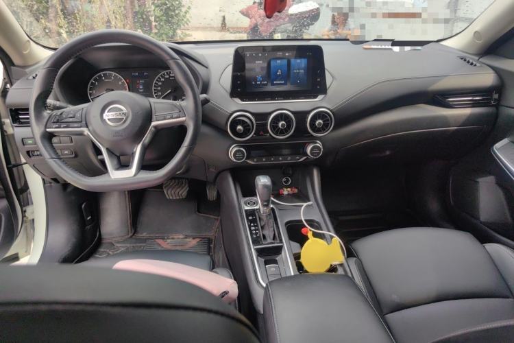 Used Nissan Sylphy 2022 1.6L XL CVT Enjoyment Edition Center Console