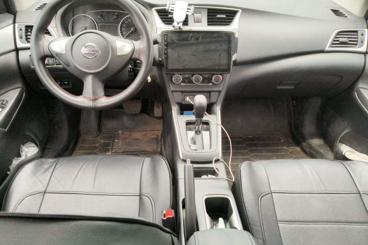 Used Nissan Sylphy 2022 Classic 1.6XE CVT Comfort Edition Center Console