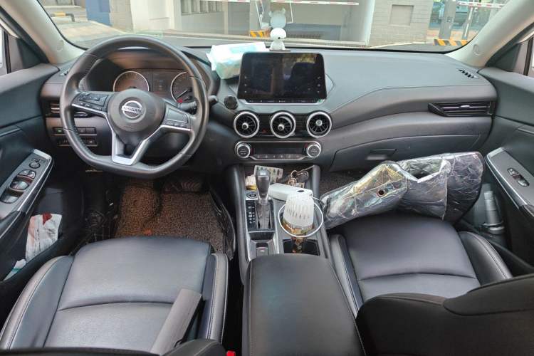 Used Nissan Sylphy 2022 1.6L XL CVT Enjoyment Edition Center Console