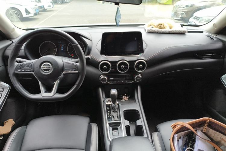 Used Nissan Sylphy 2022 1.6L XL CVT Enjoyment Edition Center Console
