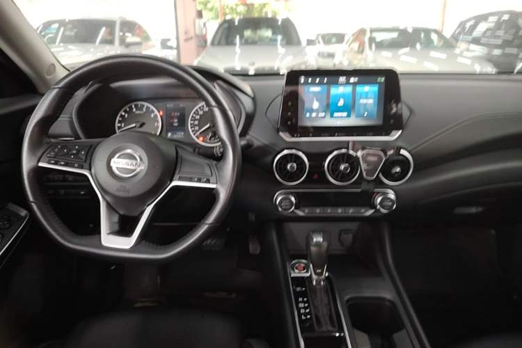 Used Nissan Sylphy 2022 1.6L XL CVT Enjoyment Edition Center Console