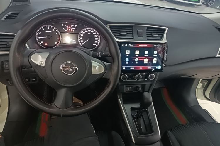 Used Nissan Sylphy 2022 Classic 1.6XE CVT Comfort Edition Center Console