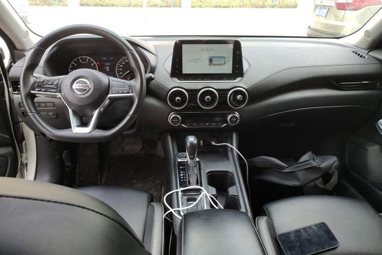 Used Nissan Sylphy 2022 1.6L XL CVT Enjoyment Edition Center Console