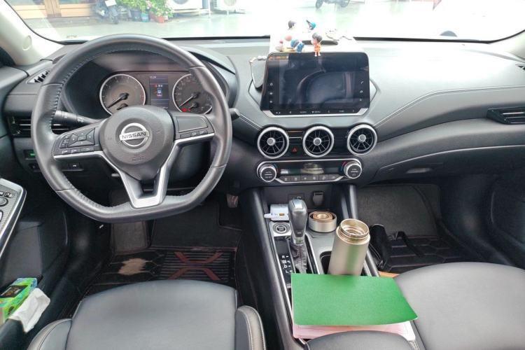 Used Nissan Sylphy 2022 1.6XE CVT Comfort Edition Center Console