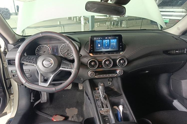 Used Nissan Sylphy 2022 1.6L XL CVT Enjoyment Edition Center Console