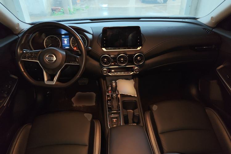 Used Nissan Sylphy 2022 1.6L XL CVT Enjoyment Edition Center Console