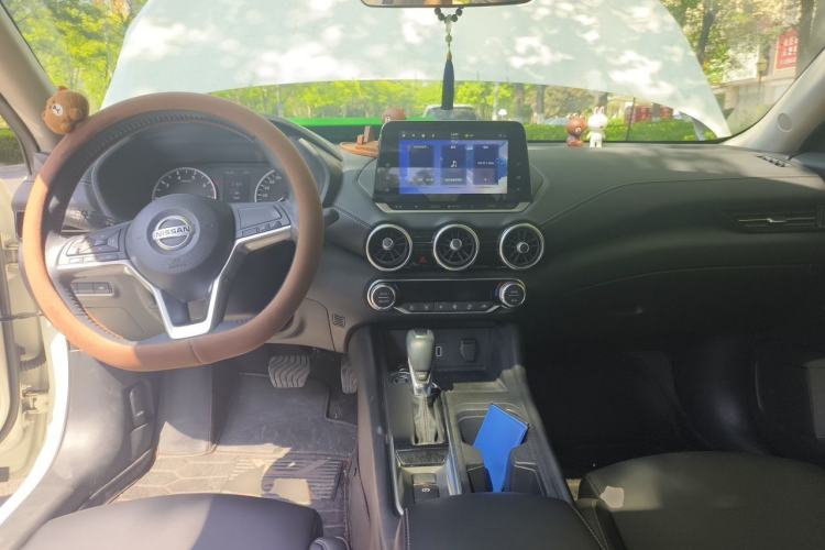 Used Nissan Sylphy 2022 1.6L XL CVT Enjoyment Edition Center Console