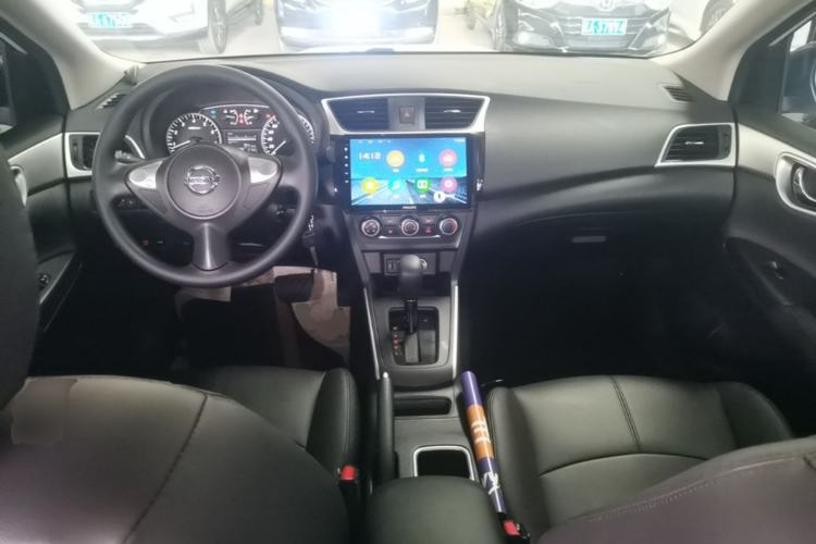 Used Nissan Sylphy 2022 Classic 1.6XE CVT Comfort Edition Center Console