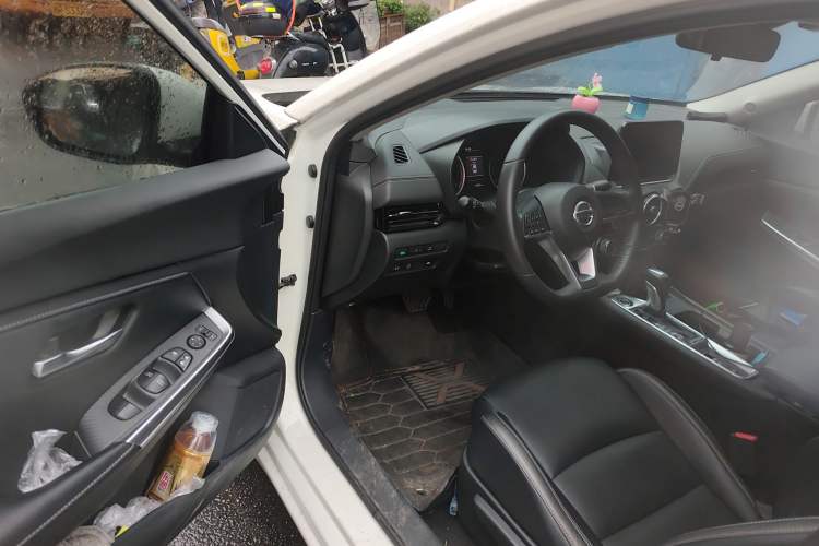 Used Nissan Sylphy 2022 1.6L XL CVT Enjoyment Edition Driver Seat