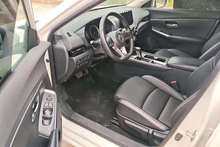 Used Nissan Sylphy 2022 1.6L XL CVT Smart Enjoyment Version Driver Seat