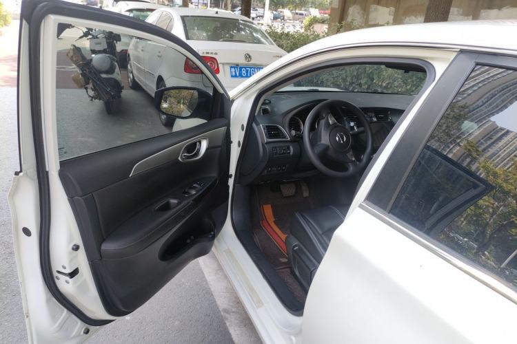 Used Nissan Sylphy 2022 Classic 1.6XE CVT Comfort Edition Driver Seat