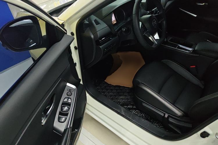 Used Nissan Sylphy 2022 1.6L XL CVT Enjoyment Edition Driver Seat