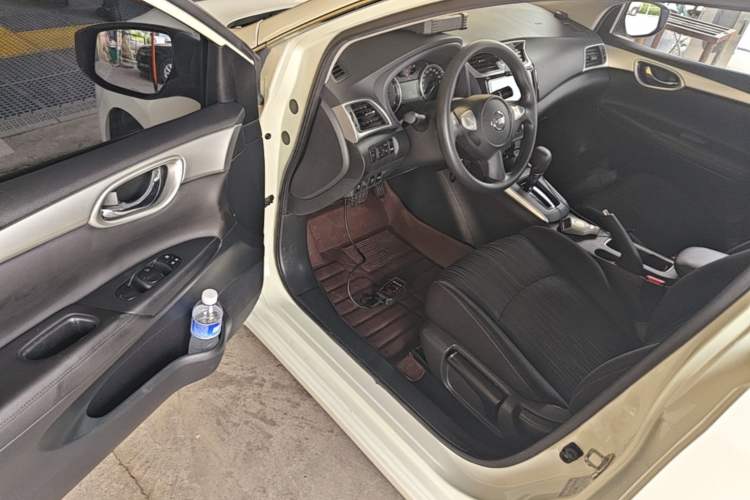 Used Nissan Sylphy 2022 Classic 1.6XE CVT Comfort Edition Driver Seat
