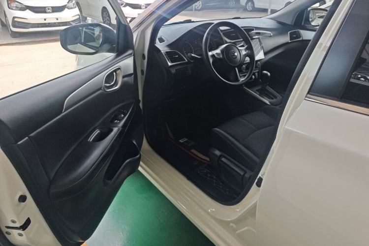 Used Nissan Sylphy 2022 Classic 1.6XE CVT Comfort Edition Driver Seat