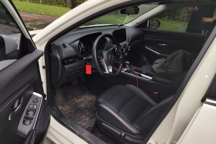 Used Nissan Sylphy 2022 1.6L XL CVT Enjoyment Edition Driver Seat