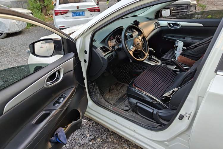 Used Nissan Sylphy 2022 Classic 1.6XE CVT Comfort Edition Driver Seat