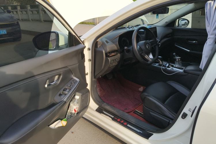 Used Nissan Sylphy 2022 1.6L XL CVT Enjoyment Edition Driver Seat