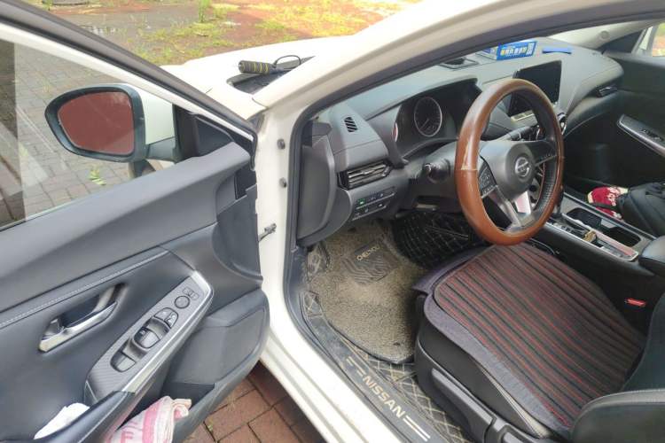 Used Nissan Sylphy 2022 1.6L XL CVT Enjoyment Edition Driver Seat