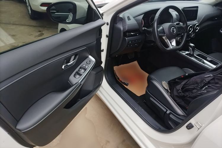 Used Nissan Sylphy 2022 1.6L XL CVT Enjoyment Edition Driver Seat