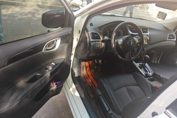 Used Nissan Sylphy 2022 Classic 1.6XL CVT Luxury Edition Driver Seat