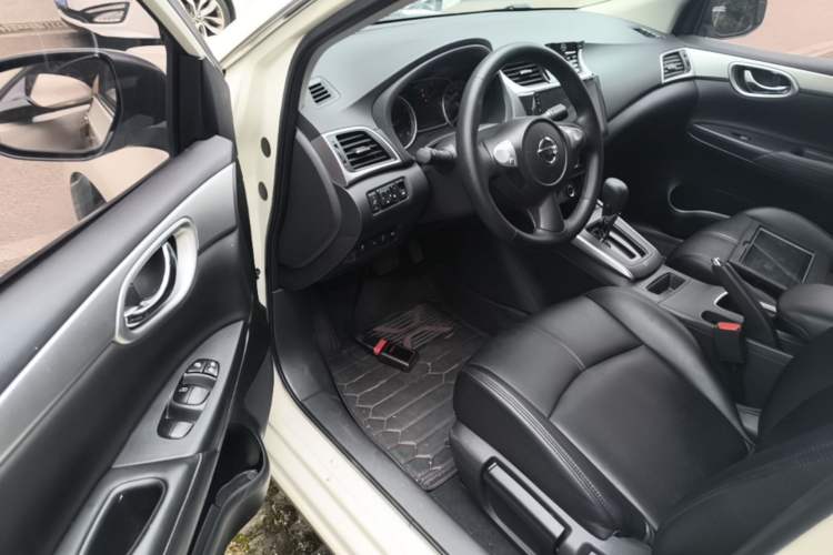 Used Nissan Sylphy 2022 Classic 1.6XE CVT Comfort Edition Driver Seat