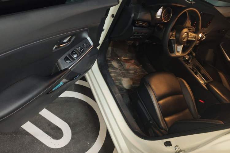 Used Nissan Sylphy 2022 1.6L XL CVT Enjoyment Edition Driver Seat