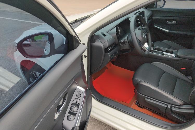 Used Nissan Sylphy 2022 1.6L XL CVT Smart Enjoyment Version Driver Seat