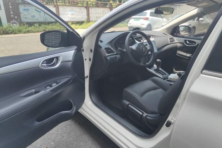 Used Nissan Sylphy 2022 Classic 1.6XE CVT Comfort Edition Driver Seat