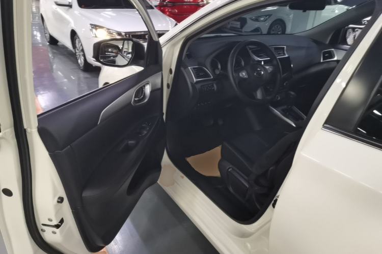 Used Nissan Sylphy 2022 Classic 1.6XE CVT Comfort Edition Driver Seat