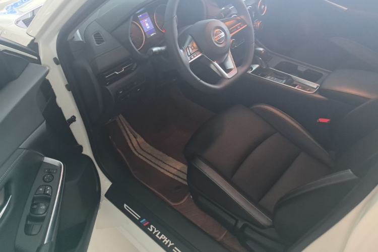 Used Nissan Sylphy 2022 1.6L XL CVT Enjoyment Edition Driver Seat