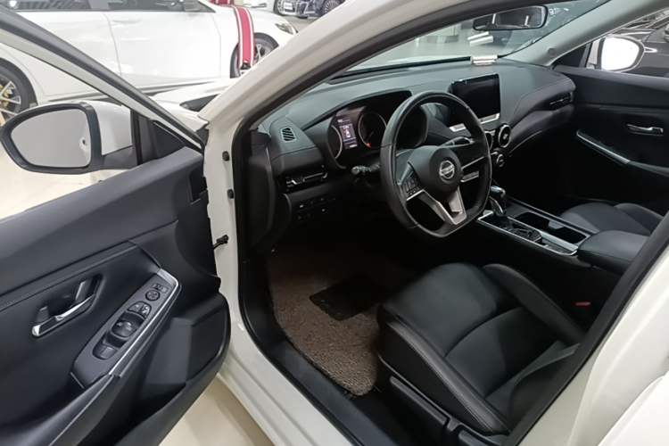Used Nissan Sylphy 2022 1.6L XL CVT Enjoyment Edition Driver Seat