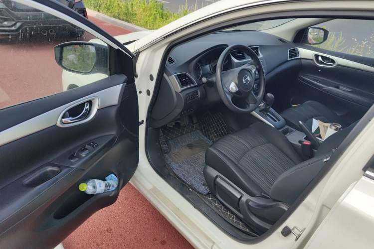 Used Nissan Sylphy 2022 Classic 1.6XE CVT Comfort Edition Driver Seat